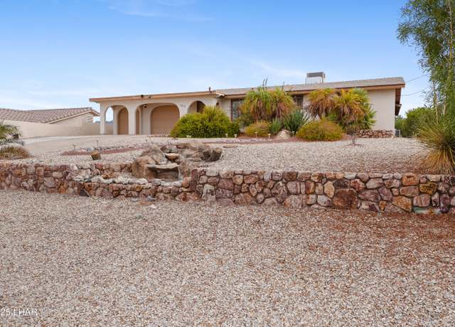 Property at 1310 Pueblo Dr, Lake Havasu City, AZ 86406, 3 beds, 3 baths