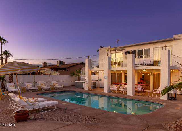 Property at 2906 Castaway Dr, Lake Havasu City, AZ 86406, 3 beds, 2.5 baths