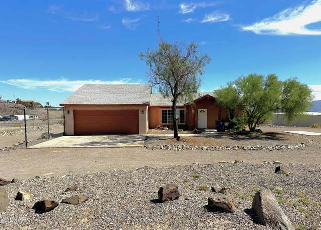 Property at 4038 Lakeview Rd, Lake Havasu City, AZ 86406, 3 beds, 2 baths