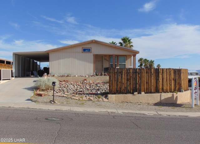 Property at 3001 Lake Dr, Lake Havasu City, AZ 86404, 2 beds, 2 baths