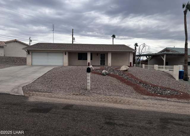 Property at 2770 Inverness Dr, Lake Havasu City, AZ 86404, 2 beds, 2.5 baths
