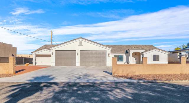 Photo of 2910 Saddleback Dr, Lake Havasu City, AZ 86406