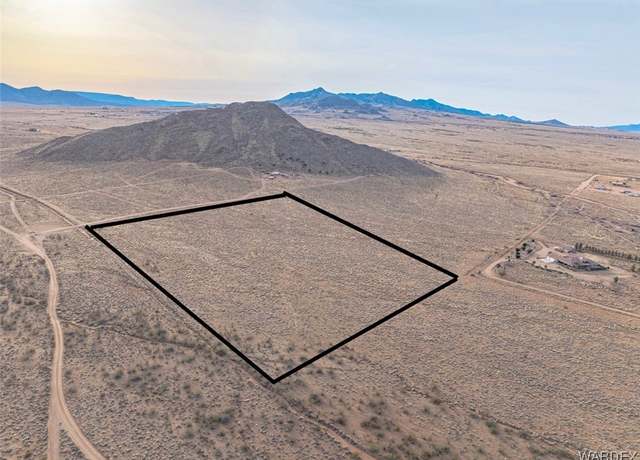 Property at 333-16-017 Garrett Dr, Kingman, AZ 86401