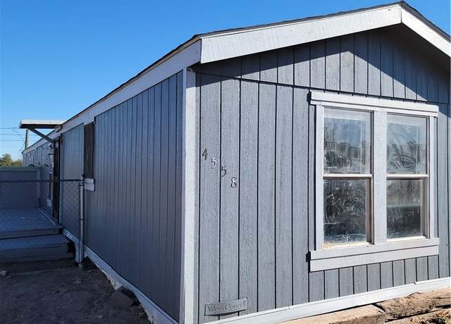 Property at 4558 N Glen Rd, Kingman, AZ 86409, 3 beds, 2 baths