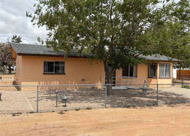 Property at 2825 E Potter Ave, Kingman, AZ 86409, 3 beds, 1 bath