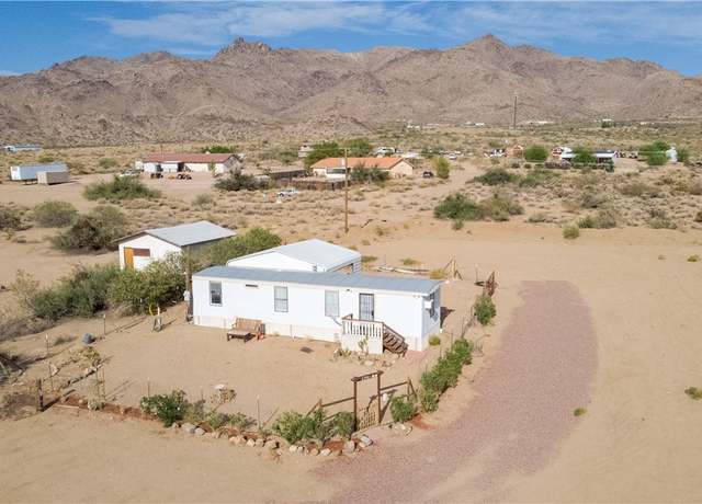 Property at 3604 N Bowie Rd, Golden Valley, AZ 86413, 2 beds, 1 bath