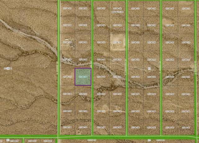 Property at 3885 S Spinel Rd, Golden Valley, AZ 86413
