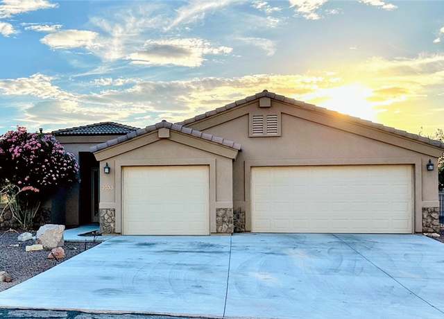 Property at 3033 N Jerome St, Kingman, AZ 86401, 3 beds, 2 baths
