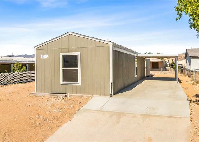 Property at 1711 Yale Dr, Bullhead City, AZ 86442, 2 beds, 2 baths