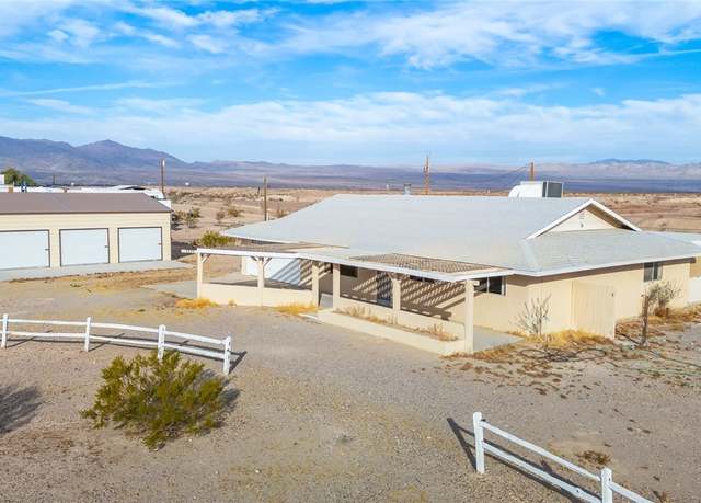 Property at 1325 E Corona Rd, Fort Mohave, AZ 86426, 3 beds, 2 baths