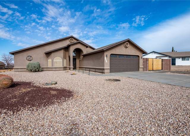 Property at 7433 E Dome Rock Dr, Kingman, AZ 86401, 3 beds, 2 baths