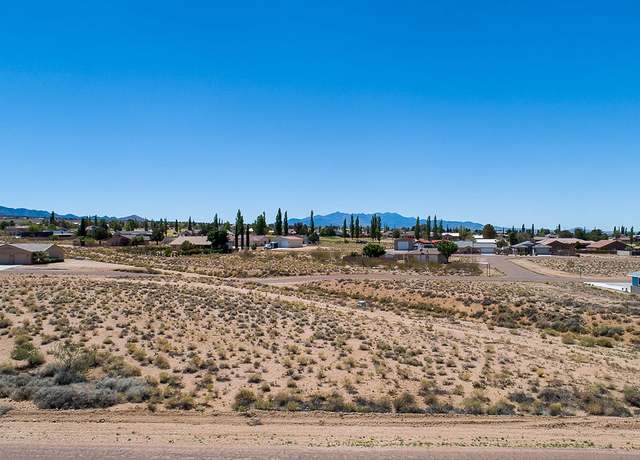 Property at 7354 E Blazed Ridge Dr, Kingman, AZ 86401