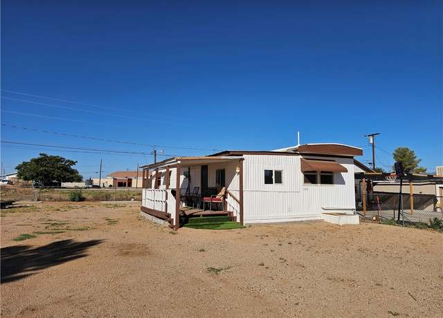 Property at 3546 E Warbler Ln, Kingman, AZ 86409, 2 beds, 2 baths