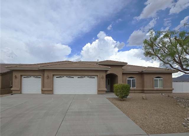 Property at 2144 Old Miners Rd, Kingman, AZ 86401, 3 beds, 2 baths