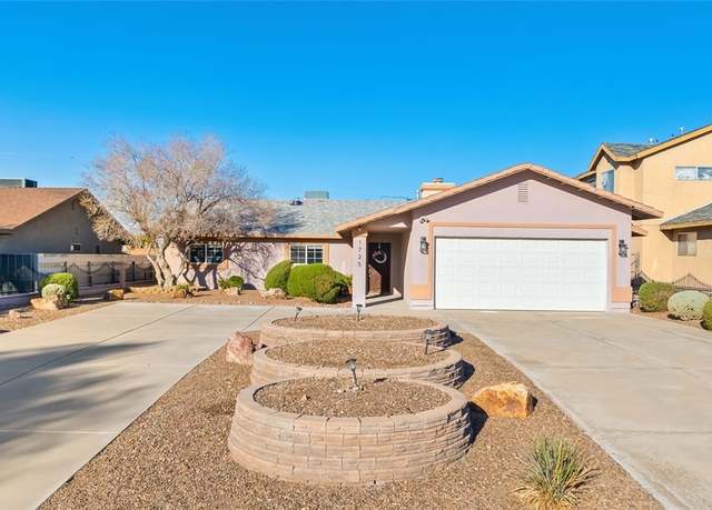 Property at 1725 Corona Vista Vis, Bullhead City, AZ 86442, 3 beds, 2 baths