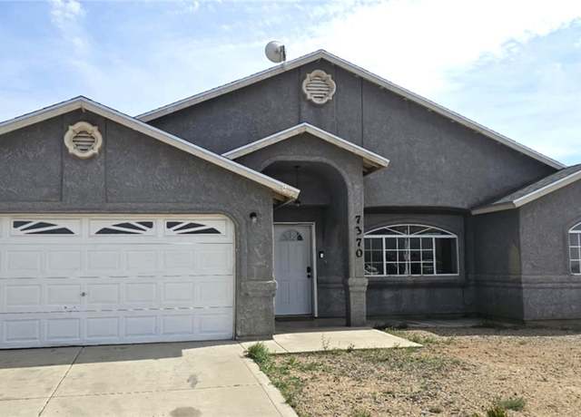 Property at 7370 E Silver Spur Dr, Kingman, AZ 86401, 3 beds, 2 baths