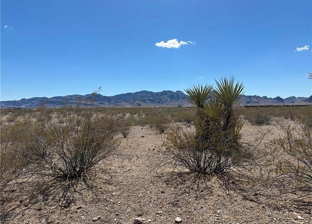 Property at 3321 S Turquois Rd #5, Golden Valley, AZ 86413