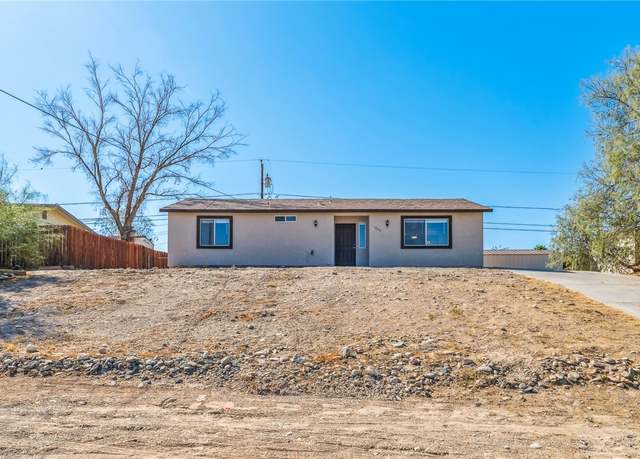 Property at 1894 Coronado Dr, Bullhead City, AZ 86442, 3 beds, 2 baths