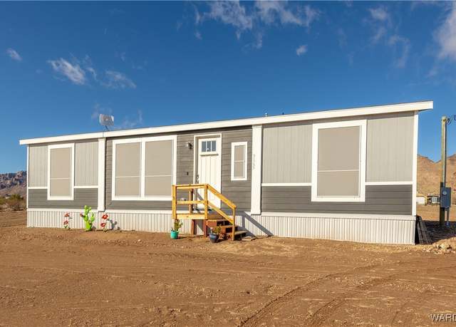 Property at 3065 S Kaibab Rd S, Golden Valley, AZ 86413, 2 beds, 2.5 baths