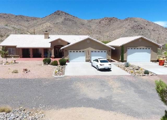 Property at 1944 & 1966 E Fortuna Ct, Kingman, AZ 86409, 4 beds, 3 baths