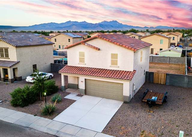 Property at 3664 E Koval Dr, Kingman, AZ 86409, 3 beds, 2.5 baths