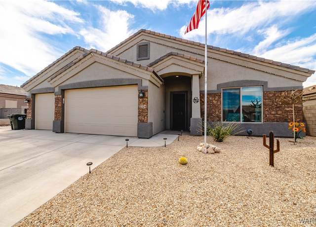 Property at 3334 Amanda Ave, Kingman, AZ 86401, 3 beds, 2 baths