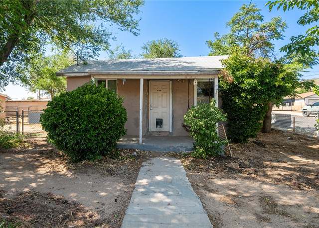 Property at 524 1st Ave, Kingman, AZ 86401, 2 beds, 2 baths
