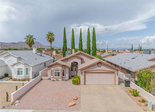 Property at 1827 Davis Ave, Kingman, AZ 86401, 3 beds, 2 baths