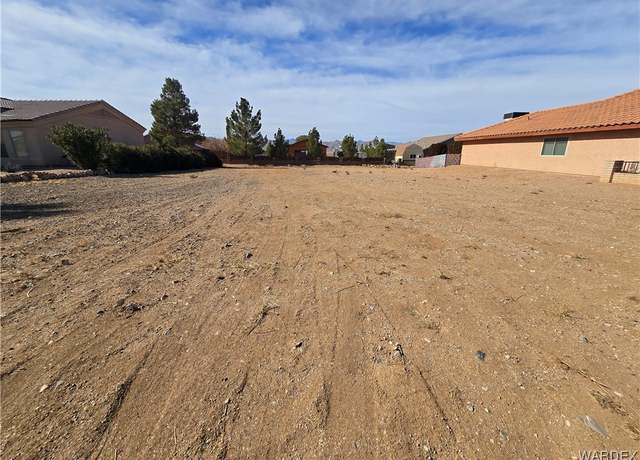 Property at 7826 E Oxbow Dr, Kingman, AZ 86401