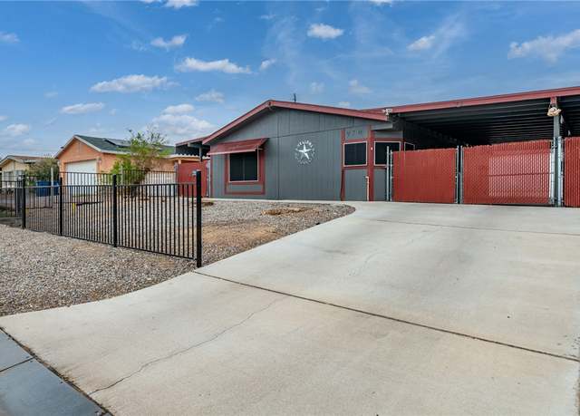 Property at 970 Glen Dr, Bullhead City, AZ 86442, 2 beds, 2 baths