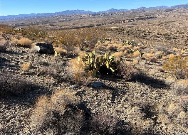 Property at 34 S Hawk Cir, Kingman, AZ 86401