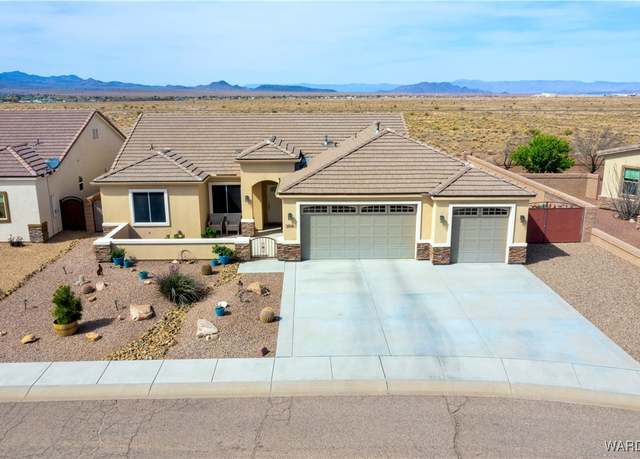 Property at 3816 Katie Lane Loop, Kingman, AZ 86401, 3 beds, 2 baths