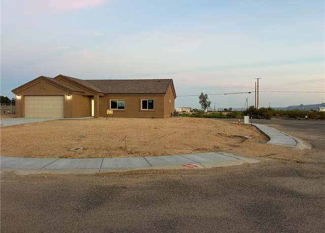 Property at 6676 W Rosario Ct, Golden Valley, AZ 86413, 3 beds, 2 baths