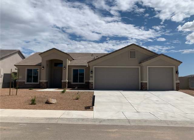 Property at 3410 Cherri Ave, Kingman, AZ 86401, 4 beds, 2 baths