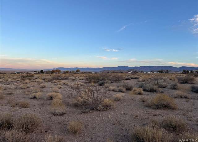 Property at 7559 E Chaparral Dr, Kingman, AZ 86401