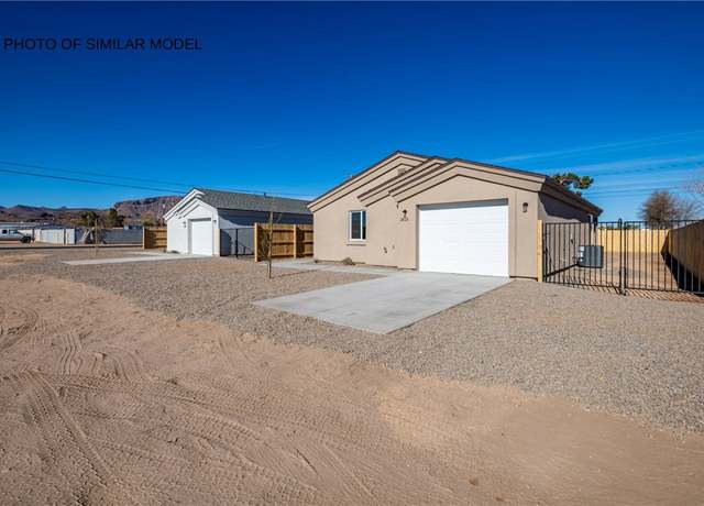 Property at 4737 N Thompson Way, Kingman, AZ 86409, 2 beds, 2 baths