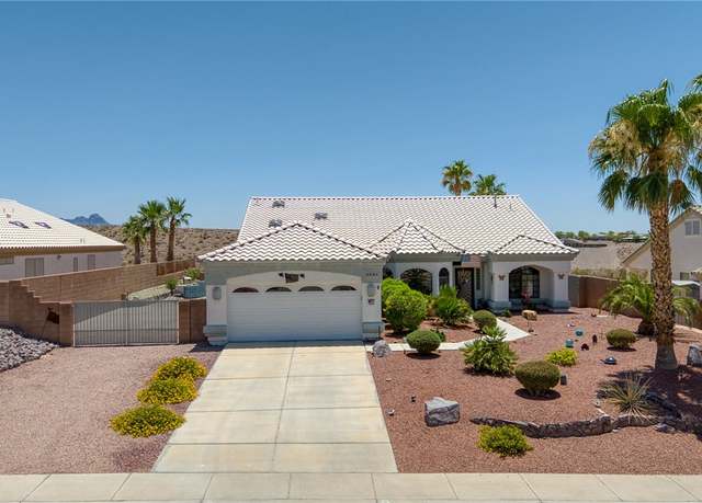 Property at 2526 Highland Trl, Bullhead City, AZ 86442, 3 beds, 2 baths