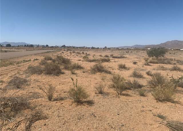 Property at 7222 E Dome Rock Dr, Kingman, AZ 86401