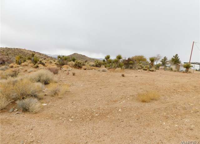 Property at 3341 N Klagetoh Rd, Golden Valley, AZ 86413