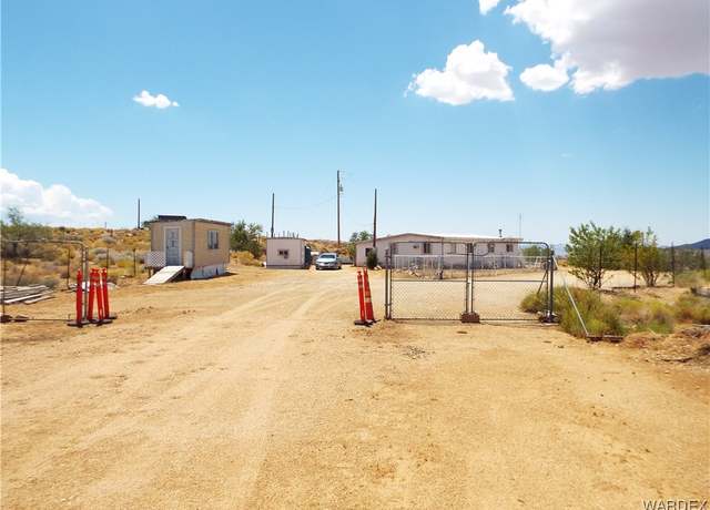 Property at 6014 Chloride Rd, Chloride, AZ 86431, 3 beds, 3 baths
