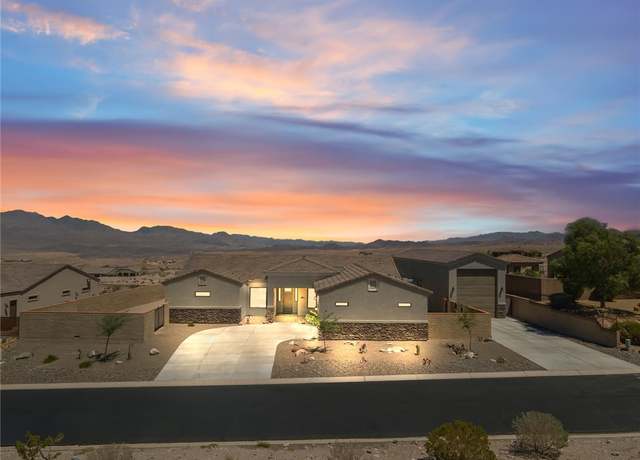 Property at 3259 Esmerelda Dr, Bullhead City, AZ 86429, 3 beds, 3.5 baths