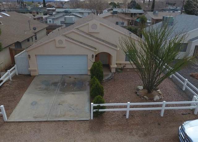 Property at 1812 Chicago Ave, Kingman, AZ 86401, 3 beds, 2 baths