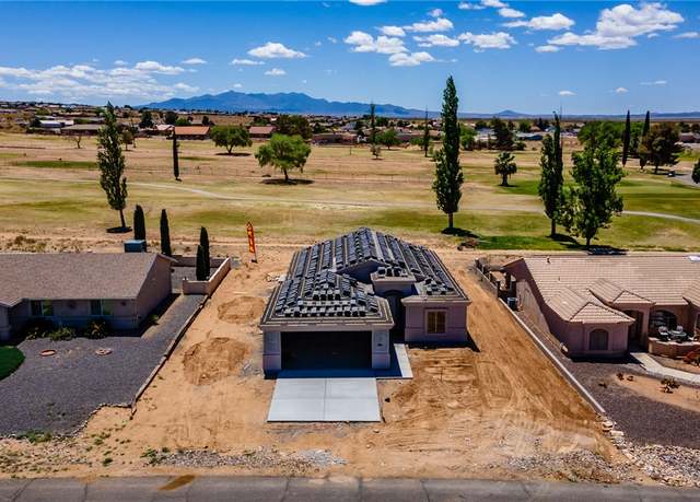 Property at 7652 E Monte Tesoro Dr, Kingman, AZ 86401, 3 beds, 2 baths