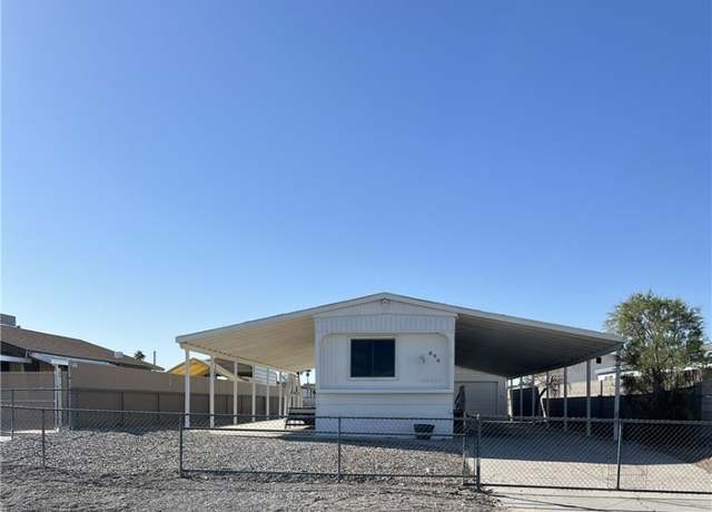 Property at 896 Palo Verde Dr, Bullhead City, AZ 86442, 2 beds, 2 baths
