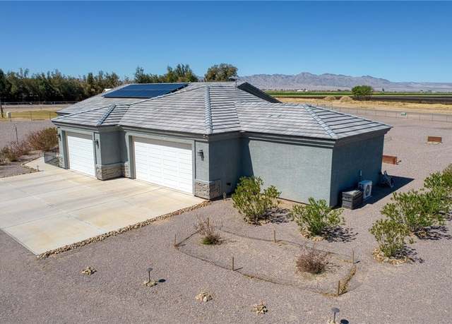 Property at 1900 E Willow Dr, Mohave Valley, AZ 86440, 3 beds, 2 baths