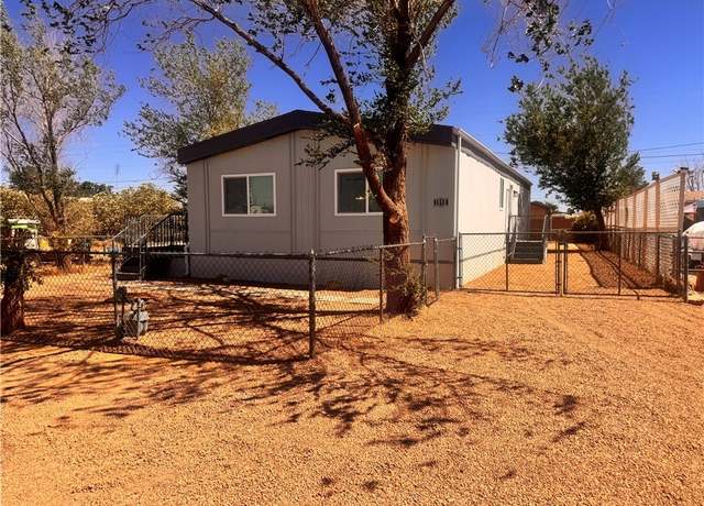 Property at 3510 E Devlin Ave, Kingman, AZ 86409, 3 beds, 2 baths