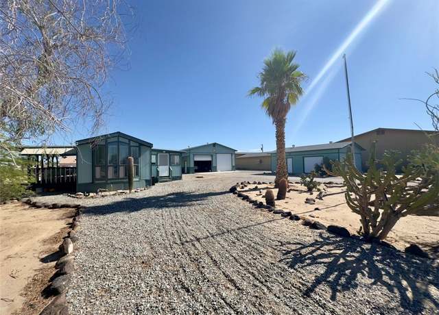 Property at 5471 E Huachuca Pl, Topock, AZ 86436, 2 beds, 1.5 baths