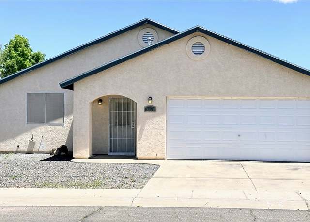Property at 3630 N Willow Rd, Kingman, AZ 86409, 2 beds, 2 baths
