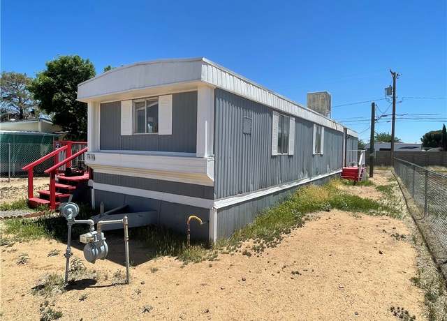 Property at 2400&2420 E Northfield Ave, Kingman, AZ 86409, 2 beds, 1 bath