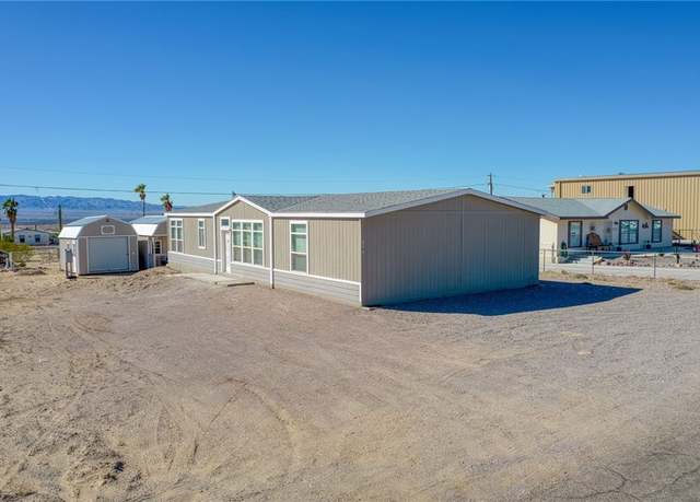 Property at 12797 S Concho Dr, Topock, AZ 86436, 3 beds, 2 baths